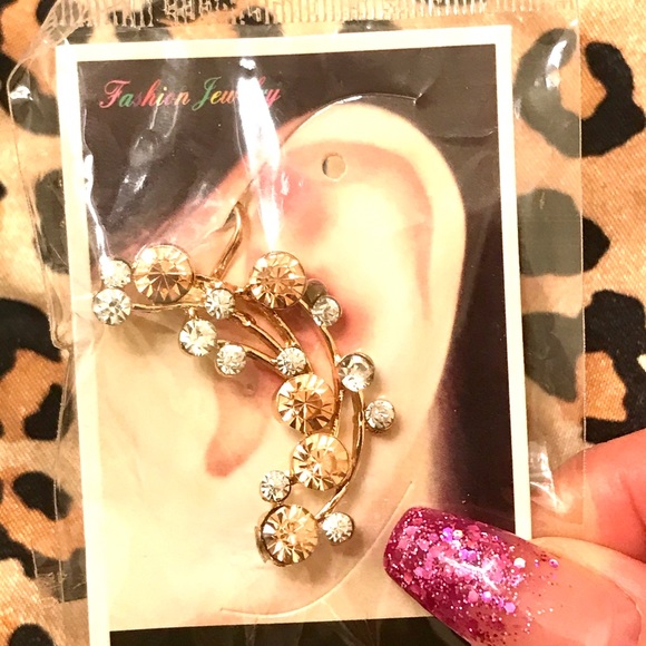 Ear Cuff - Picture 3 of 4